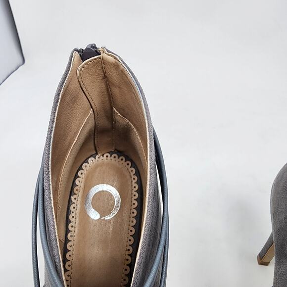 Journee Booties Women 10 Samara Grey Faux Suede Peep-toe Strappy Zip 003065 - Picture 8 of 11